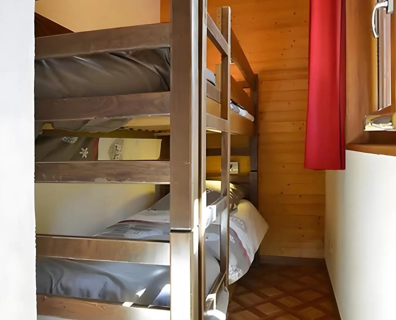 La Fleche D'Or Apartment Chatel