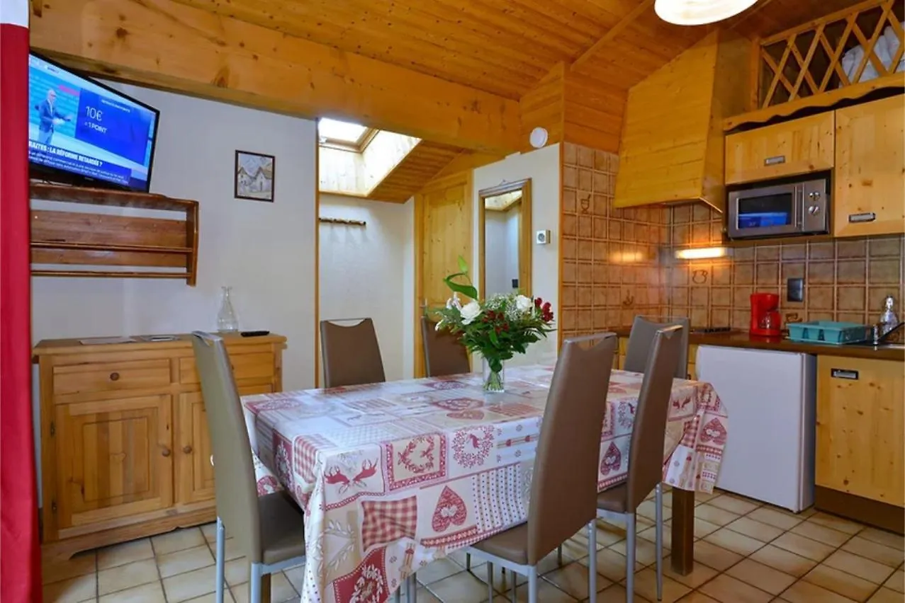 La Fleche D'Or Apartment Chatel