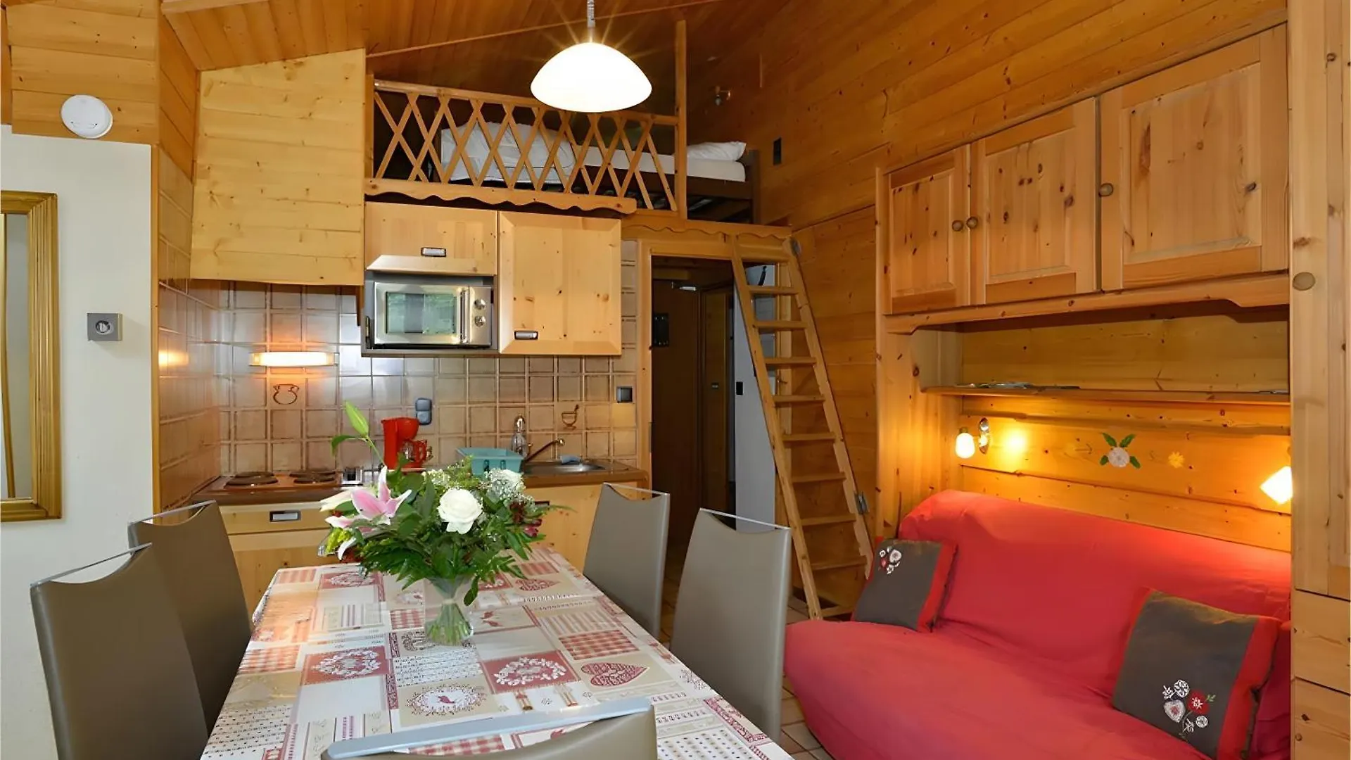 La Fleche D'Or Apartment Chatel