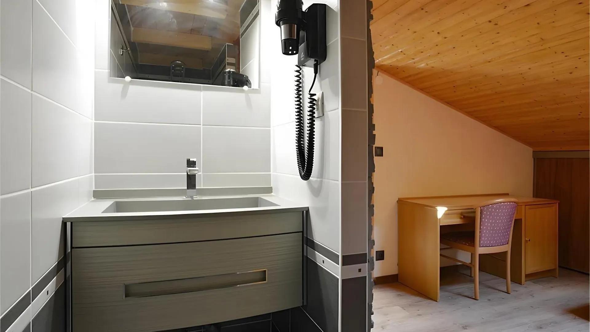 La Fleche D'Or Apartment Chatel 0*,  France