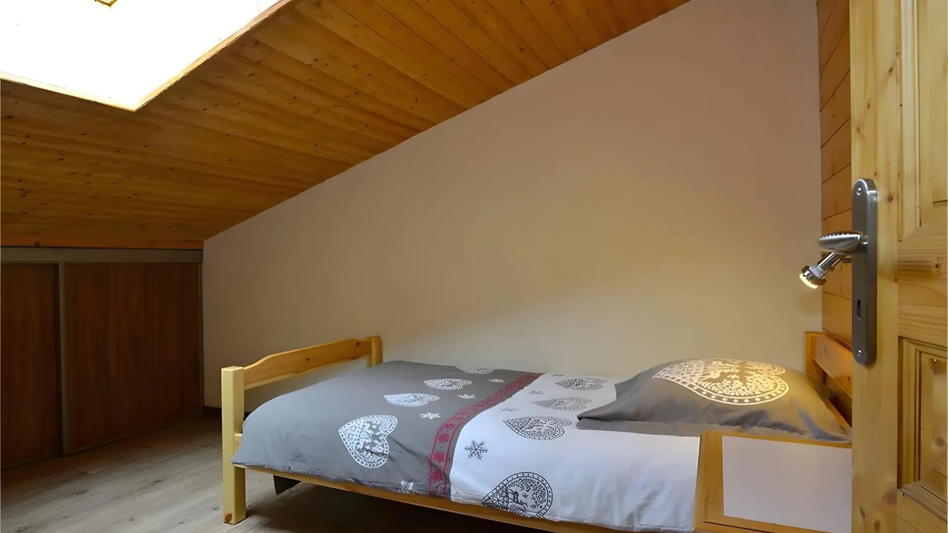La Fleche D'Or Apartment Chatel France
