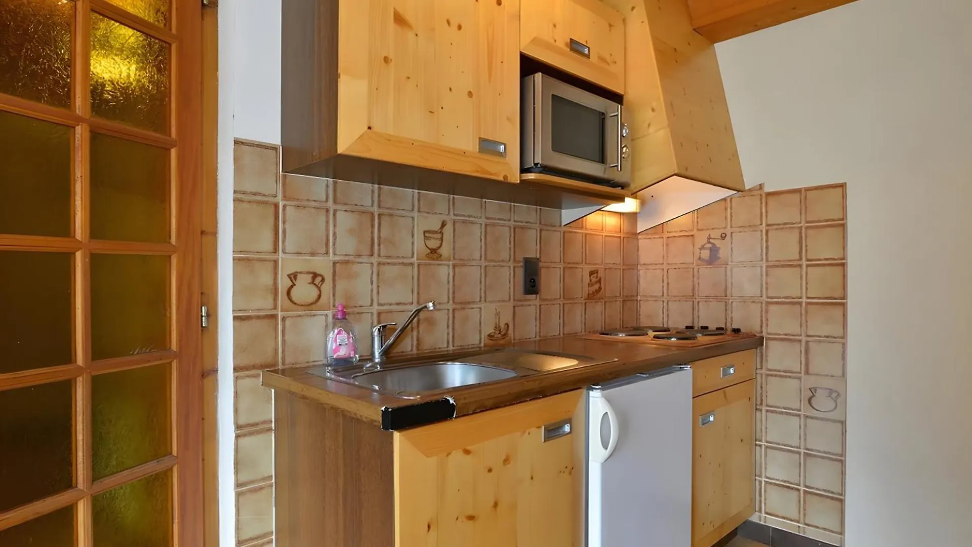 La Fleche D'Or Apartment Chatel