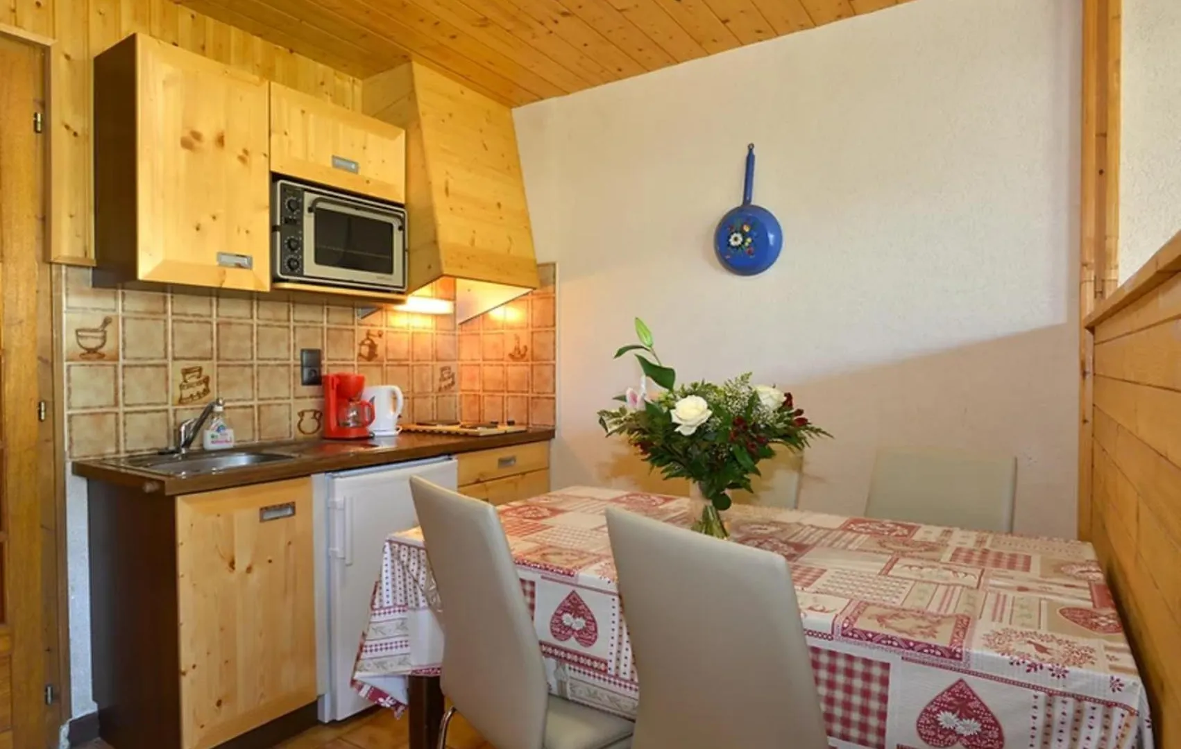 La Fleche D'Or Apartment Chatel